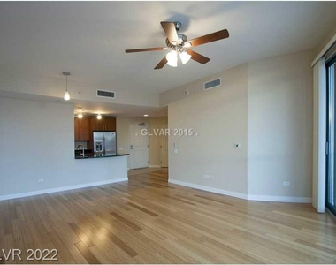 200 West Sahara Avenue - Photo Thumbnail 0