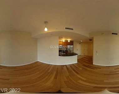 200 West Sahara Avenue - Photo Thumbnail 5