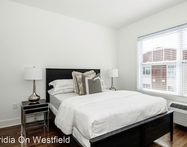 250 West Westfield Ave - Photo Thumbnail 1