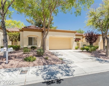 8608 Desert Holly Drive - Photo Thumbnail 2