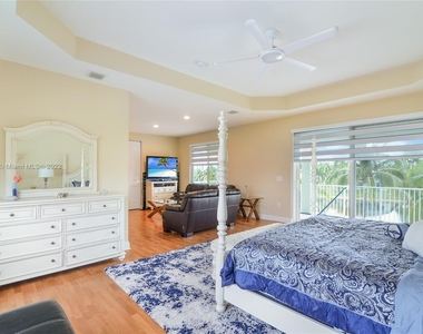 3981 Sw 186th Way - Photo Thumbnail 9