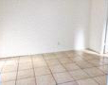 2317 Grand Ave - Photo Thumbnail 20