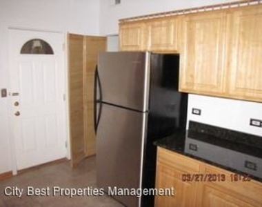 4910 N. Spaulding Ave Unit 2w - Photo Thumbnail 3