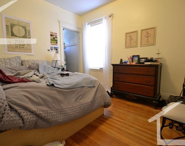 44 Easton St Apt 2 - Photo Thumbnail 3