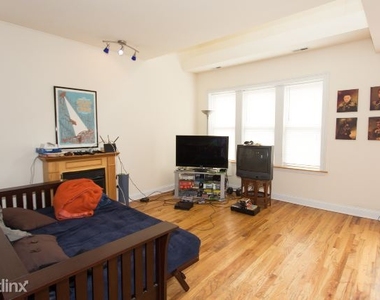 1720 W. Beach, Unit 2 - Photo Thumbnail 4