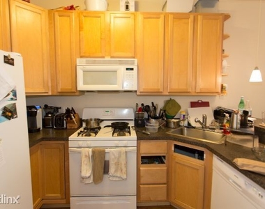 1720 W. Beach, Unit 3 - Photo Thumbnail 1