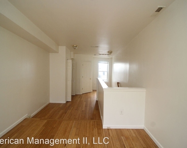 127 N Port St - Photo Thumbnail 11