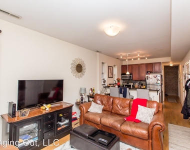 1621 N Honore St, #2f - Photo Thumbnail 6