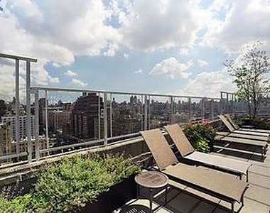 424 West End Avenue - Photo Thumbnail 10