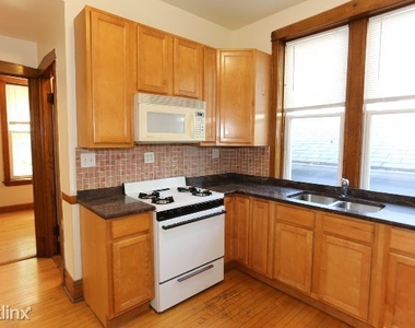 2312 W. Iowa, Unit 1r - Photo Thumbnail 2