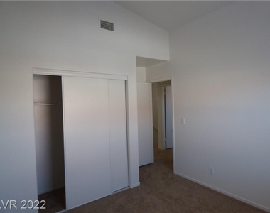 4013 Cape Sand Drive - Photo Thumbnail 16