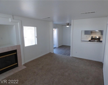 4013 Cape Sand Drive - Photo Thumbnail 4