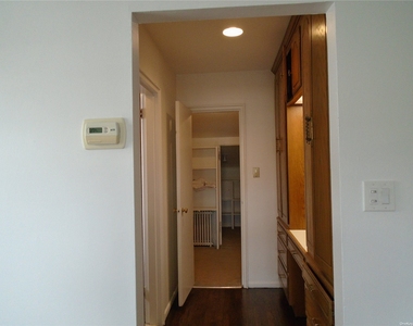 532 Cedarwood Drive - Photo Thumbnail 12