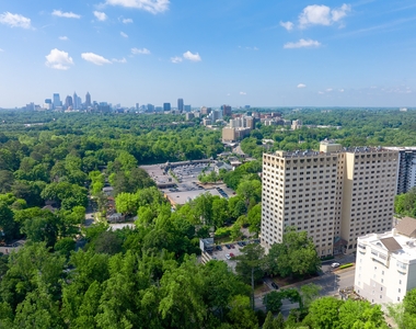 2479 Peachtree Road - Photo Thumbnail 24