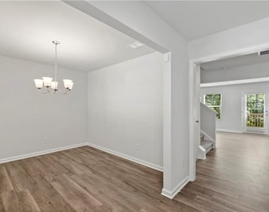 1139 Lookout Avenue Nw - Photo Thumbnail 5