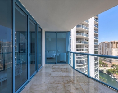 333 Las Olas Way - Photo Thumbnail 13