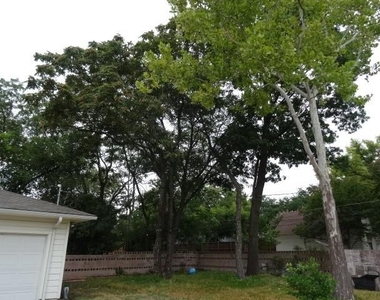 713 W Kingsley Road - Photo Thumbnail 25