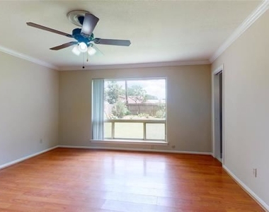 7806 Gulfton Street - Photo Thumbnail 18