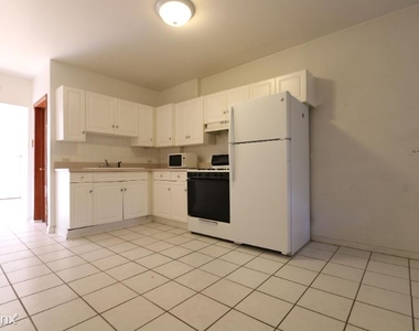 1410 W Polk St 3r - Photo Thumbnail 3