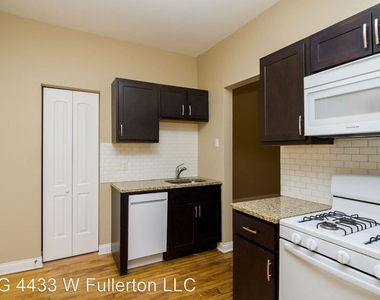 4433 W Fullerton Ave - Photo Thumbnail 11