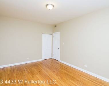 4433 W Fullerton Ave - Photo Thumbnail 4