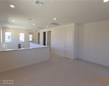 12084 Arrebol Avenue - Photo Thumbnail 26