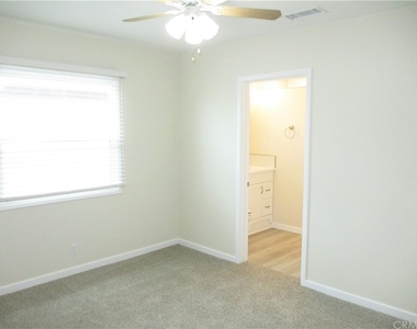 719 N Highland Street - Photo Thumbnail 9