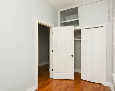 2818 N. Drake, Unit 2r - Photo Thumbnail 15