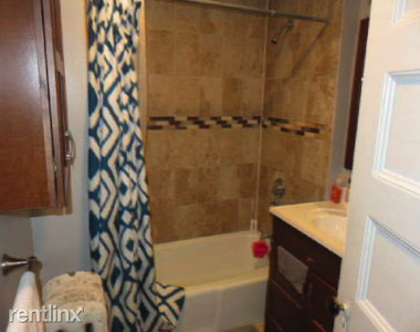 10 Carmel St Apt 1 - Photo Thumbnail 5