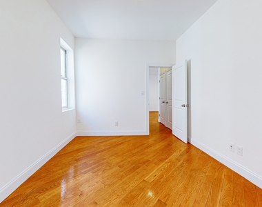 220 West 107th Street - Photo Thumbnail 5