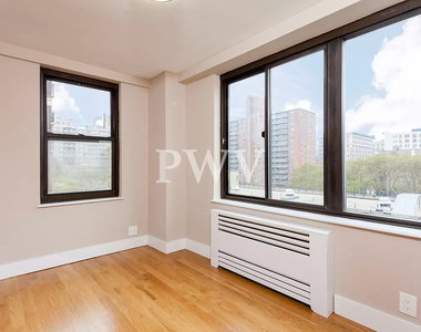 792 Columbus Avenue - Photo Thumbnail 1