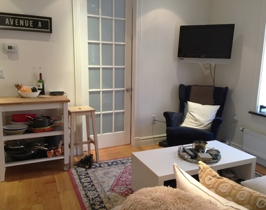 202 East 13th Street, #3G - Photo Thumbnail 4