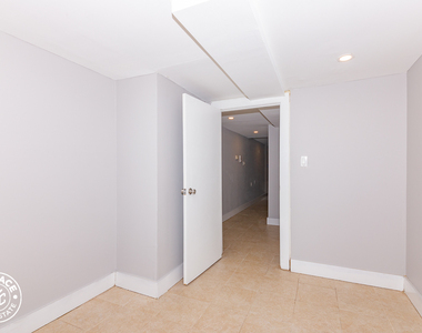 1257 Lincoln Place - Photo Thumbnail 11