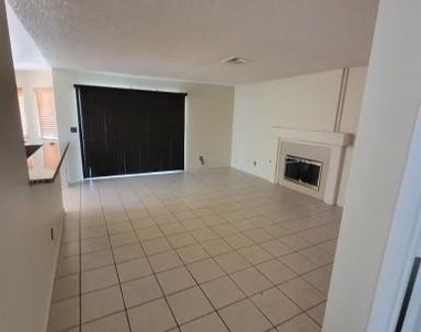 5501 Red Sun Drive - Photo Thumbnail 2