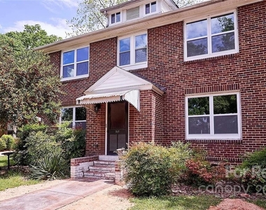 217 Circle Avenue - Photo Thumbnail 16