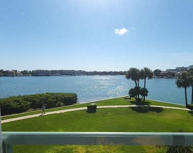 8040 Sailboat Key Boulevard S - Photo Thumbnail 25