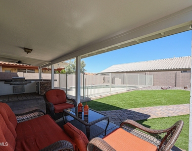 12722 W Monte Vista Road - Photo Thumbnail 35