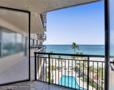 3800 Galt Ocean Dr - Photo Thumbnail 19