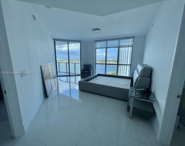 17301 Biscayne Blvd - Photo Thumbnail 6