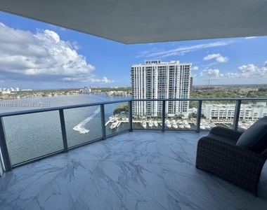 17301 Biscayne Blvd - Photo Thumbnail 13