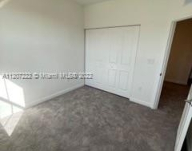 11845 Sw 245 Terrace - Photo Thumbnail 2