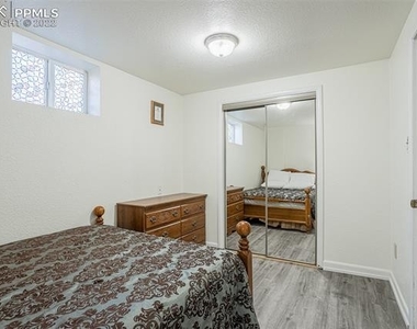 138 W Uintah Street - Photo Thumbnail 11