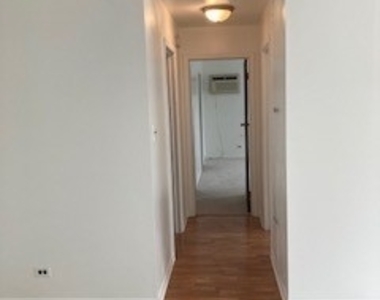 433 S Lombard Avenue - Photo Thumbnail 7