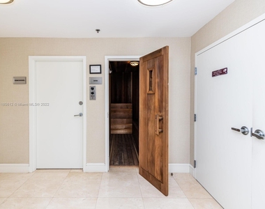 10205 Collins Ave - Photo Thumbnail 78