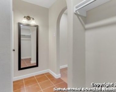 6611 Southpoint St. - Photo Thumbnail 10