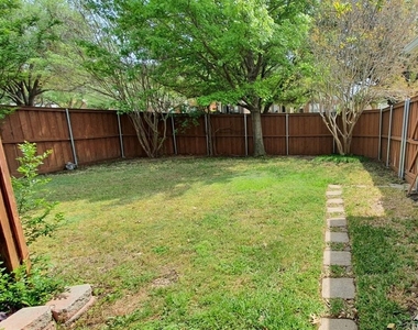 9720 Windy Hollow Drive - Photo Thumbnail 19