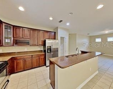 5589 Remsen Cay Lane - Photo Thumbnail 4