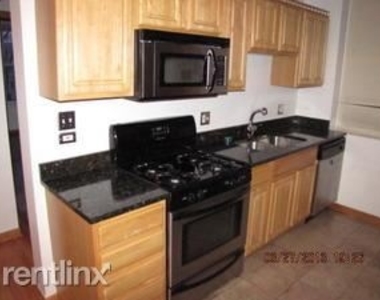 4910 N Spaulding Ave 2 - Photo Thumbnail 0