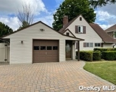 38 Haymaker Lane - Photo Thumbnail 2