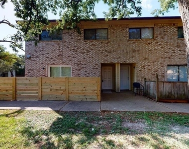 2407 Bosque - Photo Thumbnail 0